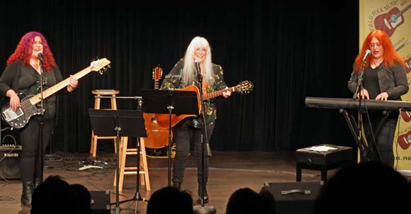 Photo of Carolyn Hester with Amy & Karla Blume